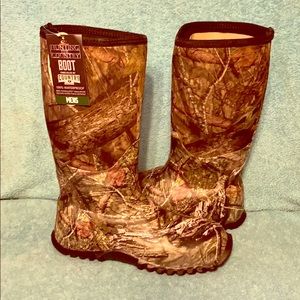 Brand New “muck boots” waterproof
